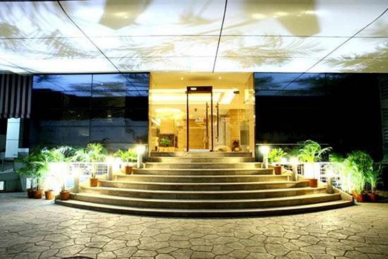 United 21 Hyderabad Hotel Secunderabad Exterior photo